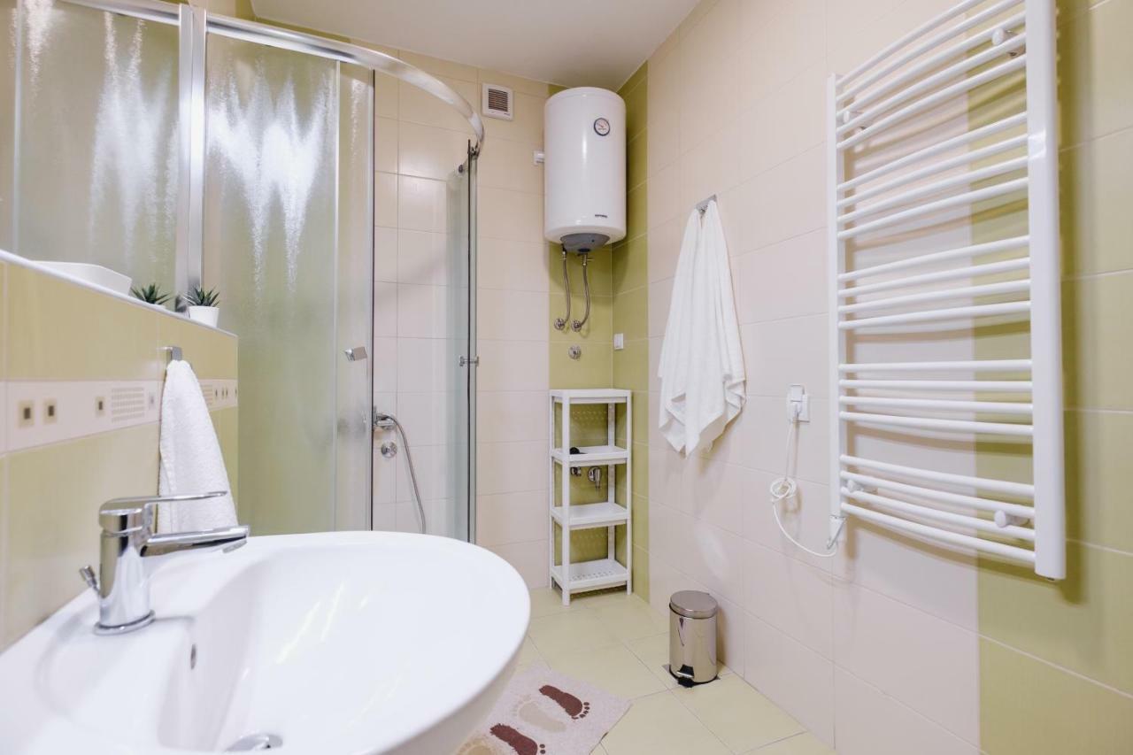 Apartment Hana Lux Beograd Eksteriør billede
