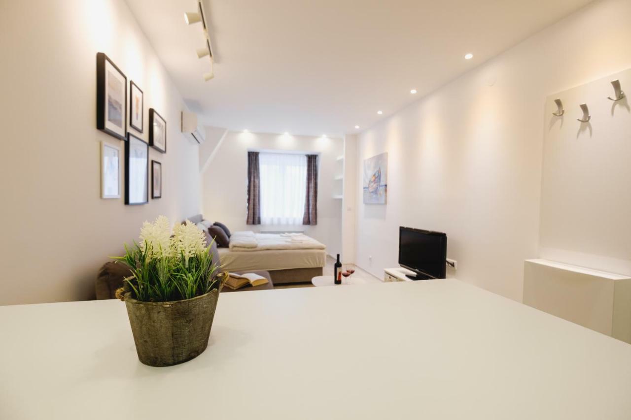 Apartment Hana Lux Beograd Eksteriør billede